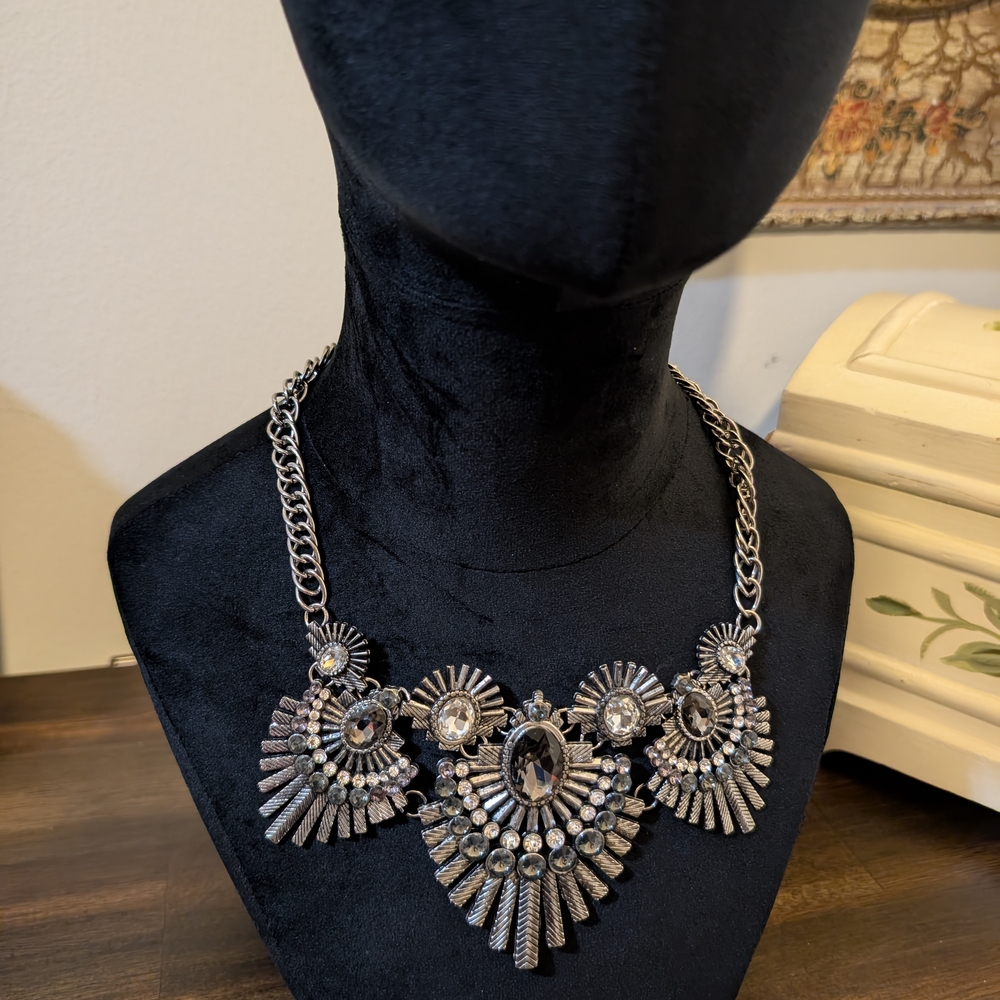 Elegant Silver Statement Necklace